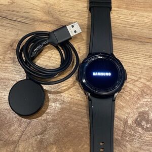 Galaxy Watch Classic 4 (42 mm)